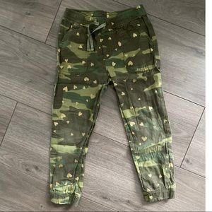 Lightweight Camo Heart Joggers